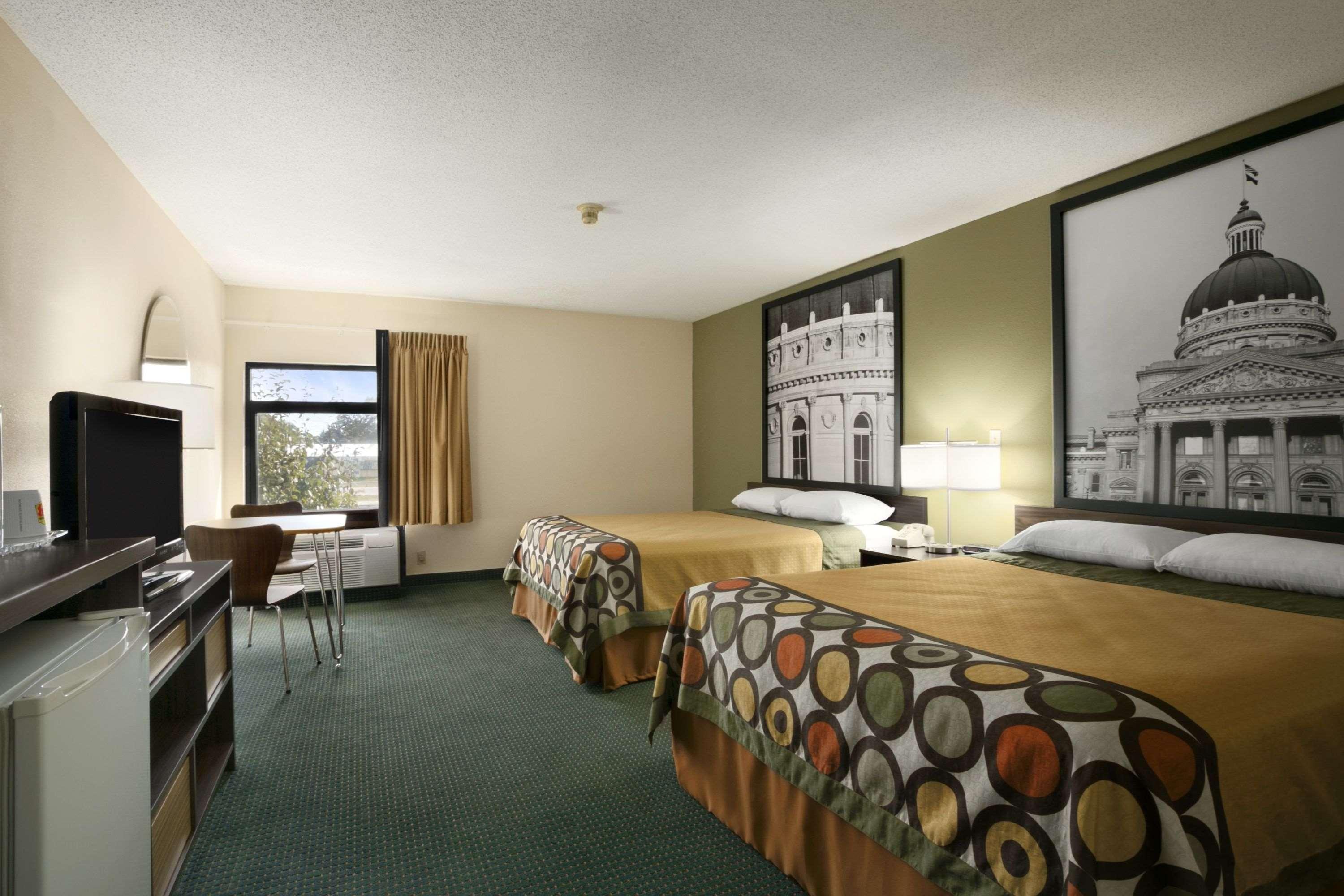 Super 8 By Wyndham Columbia City Exterior foto